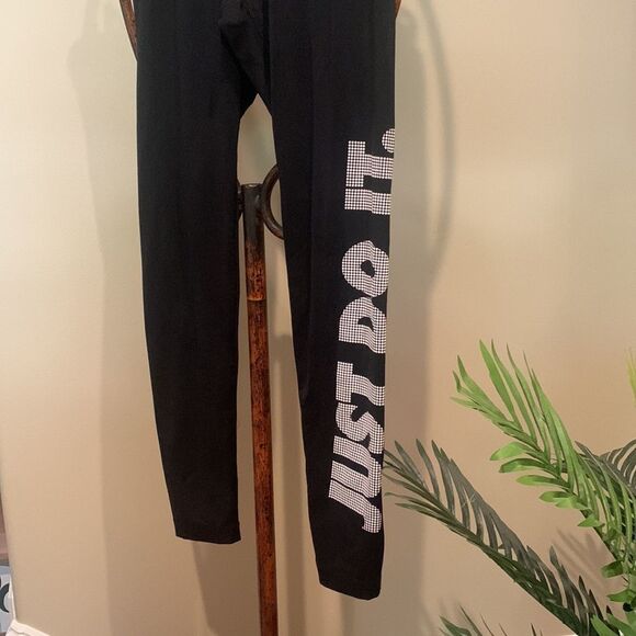 NIKE Running Tights  - Picture 4 of 7